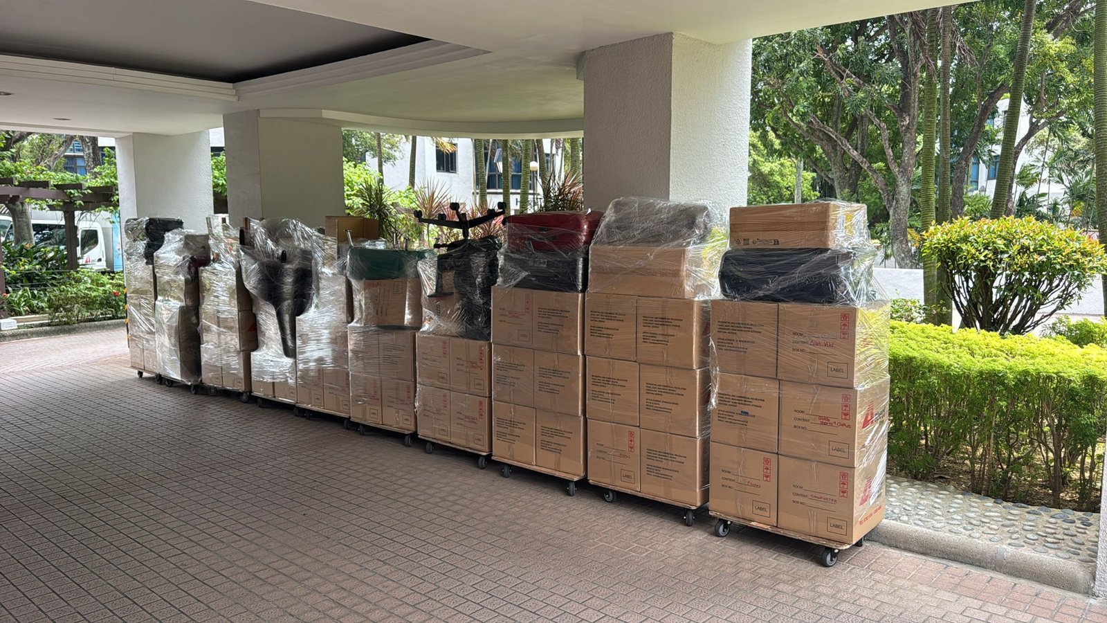 Aspect crew removing old furniture for disposal in Singapore